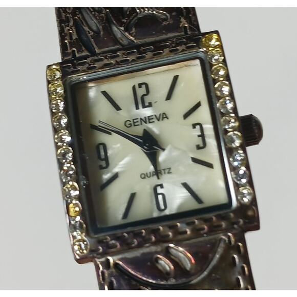 VTG Geneva Analog Hinged Bangle Cuff Wrist Watches l Qty: 2 - Picture 8 of 15